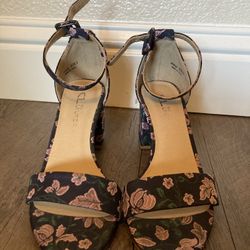 Chinese Laundry Heels Size 6