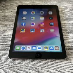 Apple iPad Air 32GB in excellent condition-Unlocked-Low Price. $40