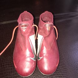 Boys rubber cleats. Nike Size 5Y $4