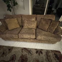 Fabric Paisley Pattern Couch 
