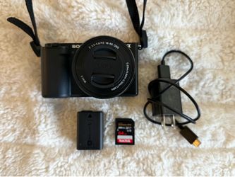 Sony zv e10 camera with 16-50mm lens