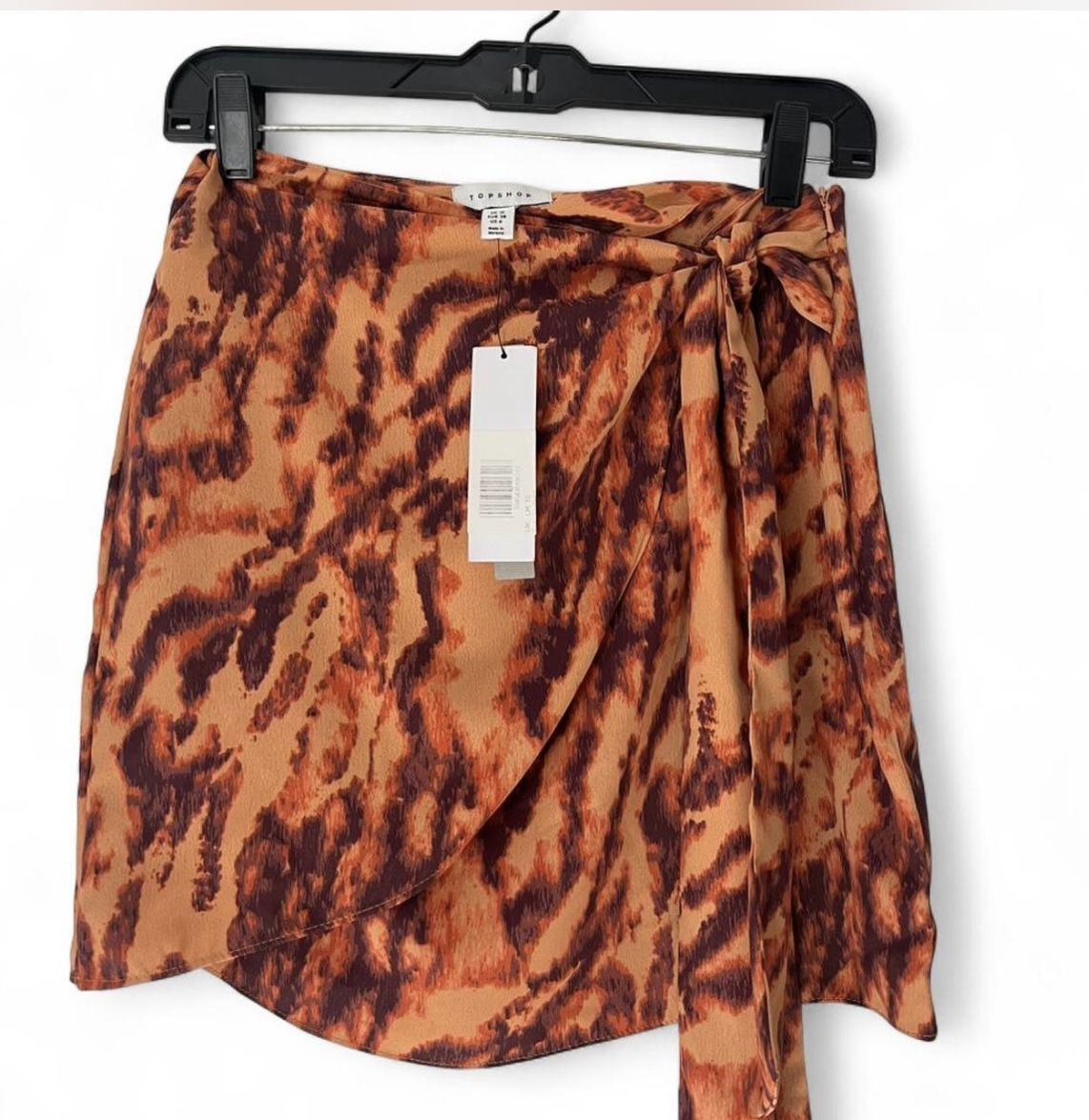Topshop Abstract Orange Wrap Skirt Size 6