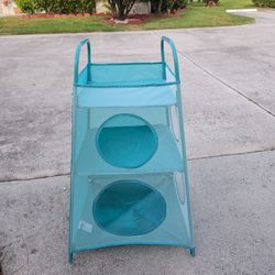 2 STORY CAT HOUSE