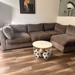 Sectional Couch Scandinavian Design - FREE DELIVERY!!