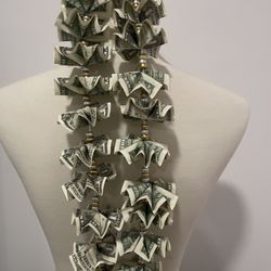 💵 Money lei 💵 Class Of 2026