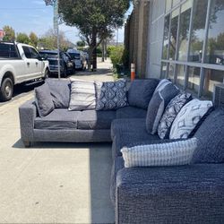 Nice Sofa Set sectional Gray Total Length 114” X 90” 