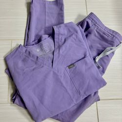FIGS Scrub Outfits 