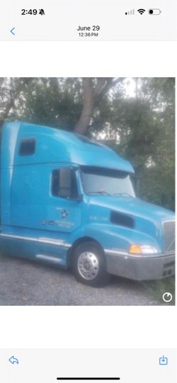 2000 Volvo 660
