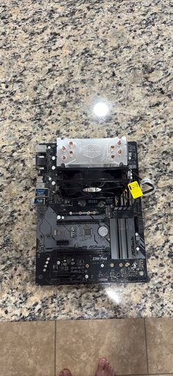 ASRock Z390 Pro4 + Intel i5 CPU + 32GB DDR4 RAM Combo