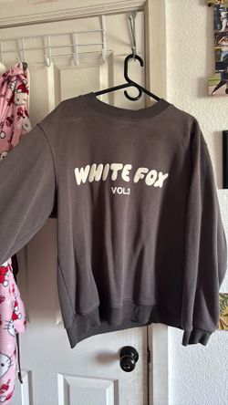 White fox crew neck
