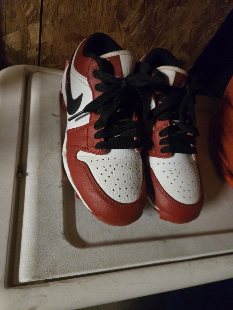 Retro Jordan 1 CLEATS