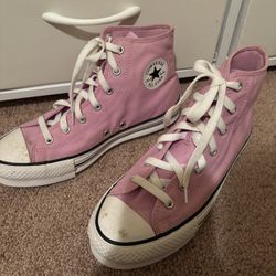 pink converse