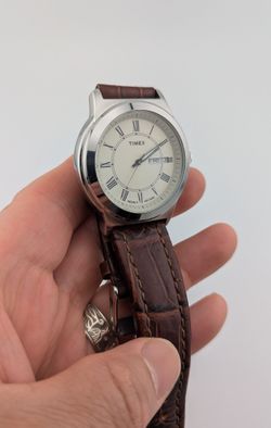 ⌚✨Timex Day-Date Dress Watch | Roman Numerals | Leather Strap | INDIGLO