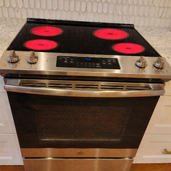 Kitchen appliances set