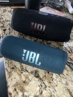 JBL flip 6 And JBL charge 5