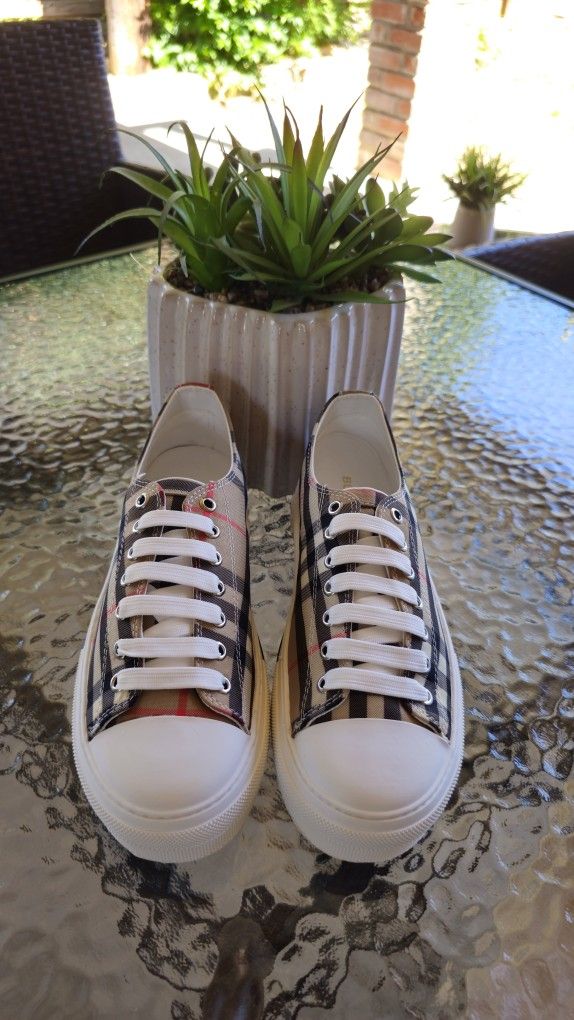 Burberry Check Sneakers Men's Size 9