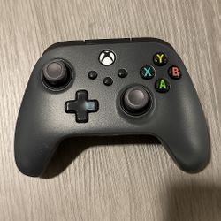 🎮 Xbox Wired Controller – Only $20 🔥💲