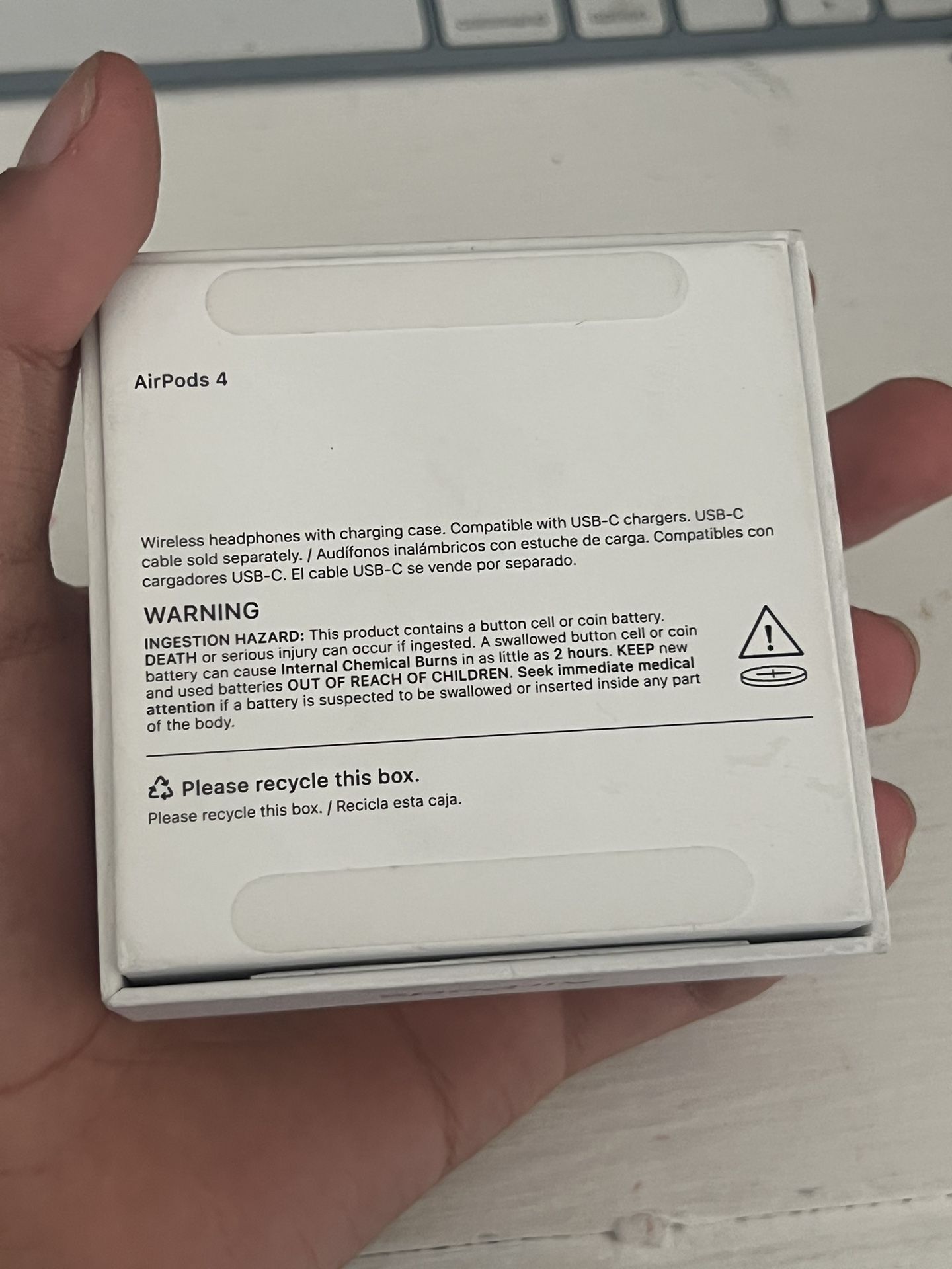 Apple AirPods 4