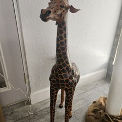 DECOR LEATHER GIRAFFE