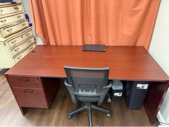 Computer Desk