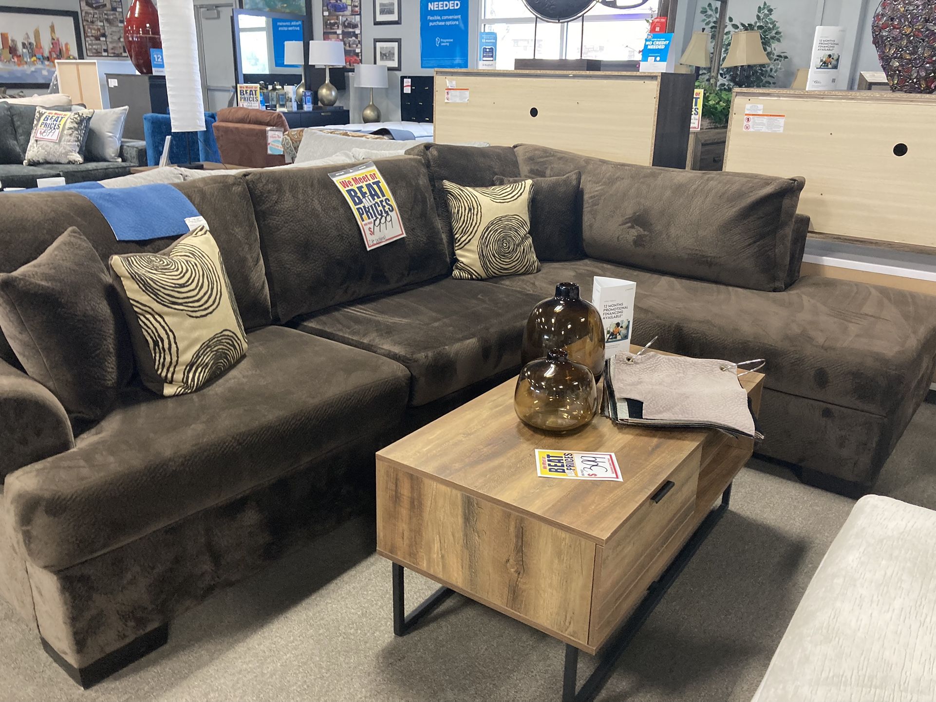 brown sectional 🤎🧸 $1899