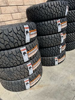 37x12.50r17 Arroyo RT tires nuevas con 50,000 millas de garantia las 4