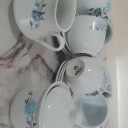 Tea Cups 
