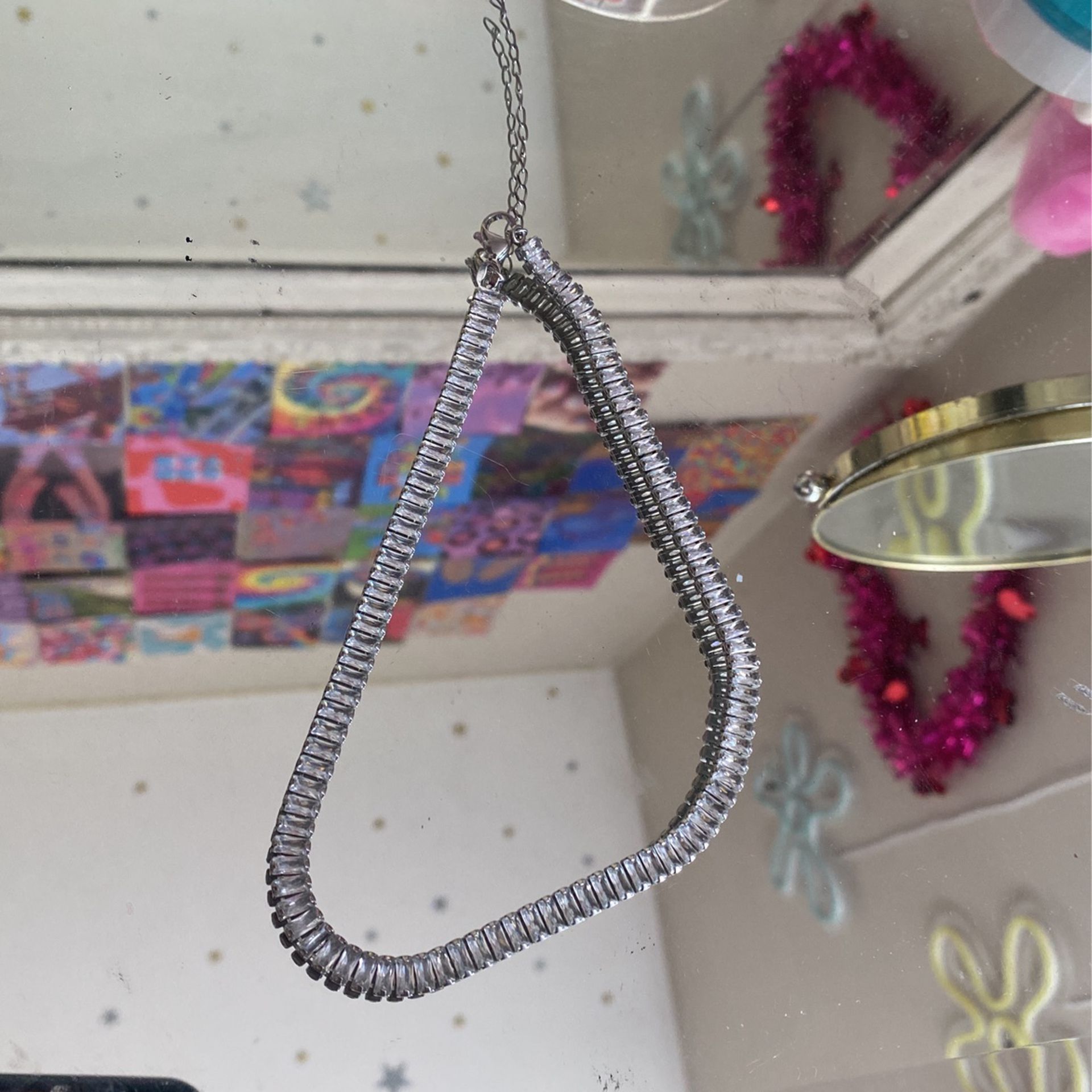 Silver rhinestone necklace/choker