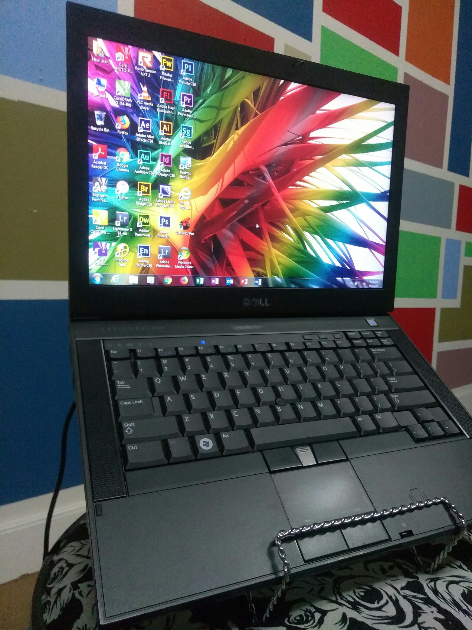 Dell notebook, in New Condition, loaded software