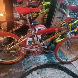 Old SCHOOL BMX- GT MACH ONE-