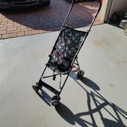 Mint barely used(grandparents house) umbrella stroller