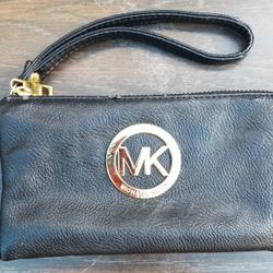 Michael Kors Clutch Wallet