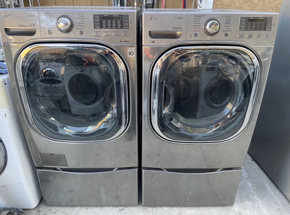 LG WASHER AND GAS DRYER