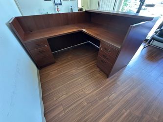 Receptionist desk