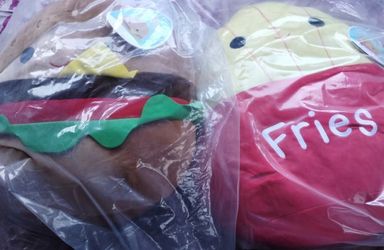 Brand new tags lotof 2 Squishmallows Carl the Burger & Floyd the Fries