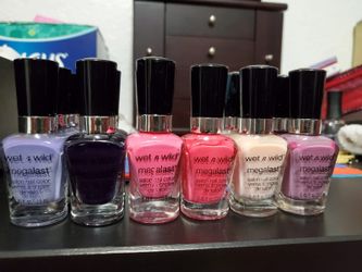 Wet n wild nail polishes