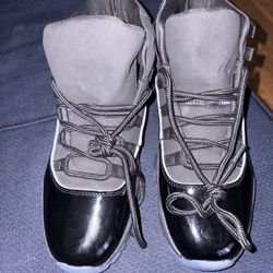Jordan 11s