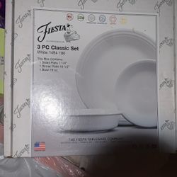 Fiesta 3 Pc Classic Set 