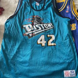 Vintage Stackhouse Detroit Pistons Basketball Jersey Size 52