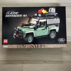 LEGO Icons: Land Rover Classic Defender 90 (10317) Brand new