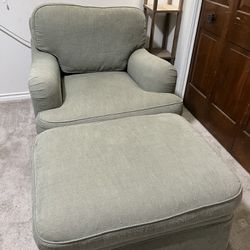 Couch / Chair / Sofa