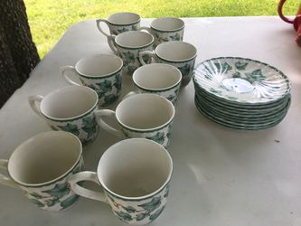 Vintage English Tea Set with an Ivy Theme - 10 Cups and 10 Saucers