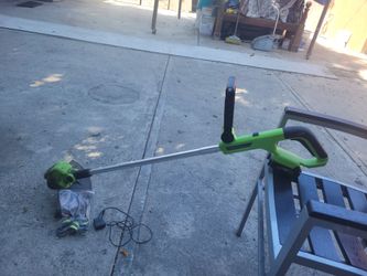 Electric weed eater