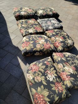 FREE patio cushions (excellent condition)