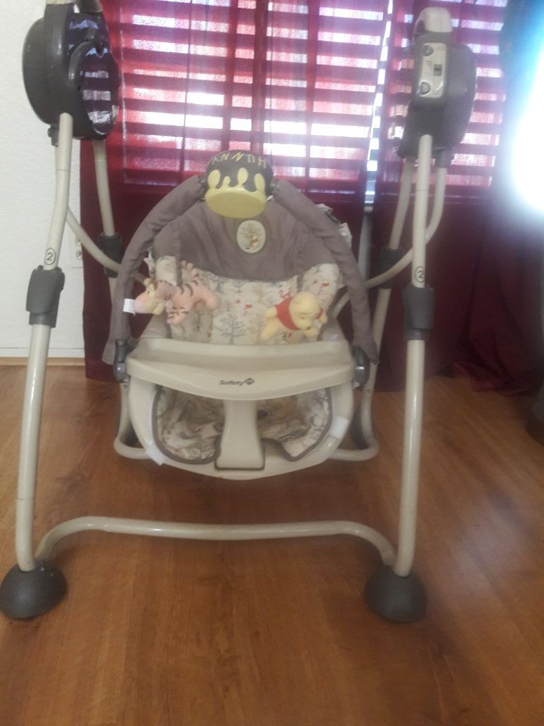 Graco baby swing chair