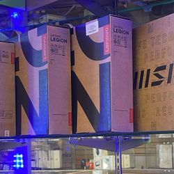 Lenovo Legion 5 15” i9 32Ram 1TB SSD RTX 5070