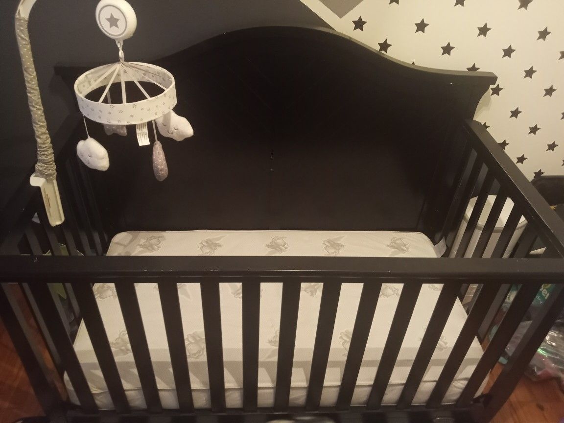 5 In 1 Crib