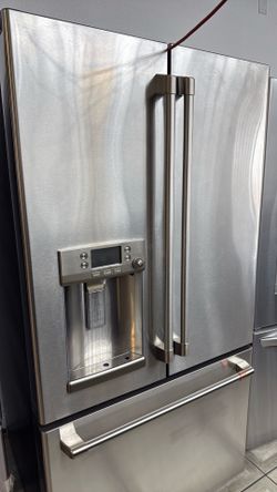 Cafe French door with hot water dispenser