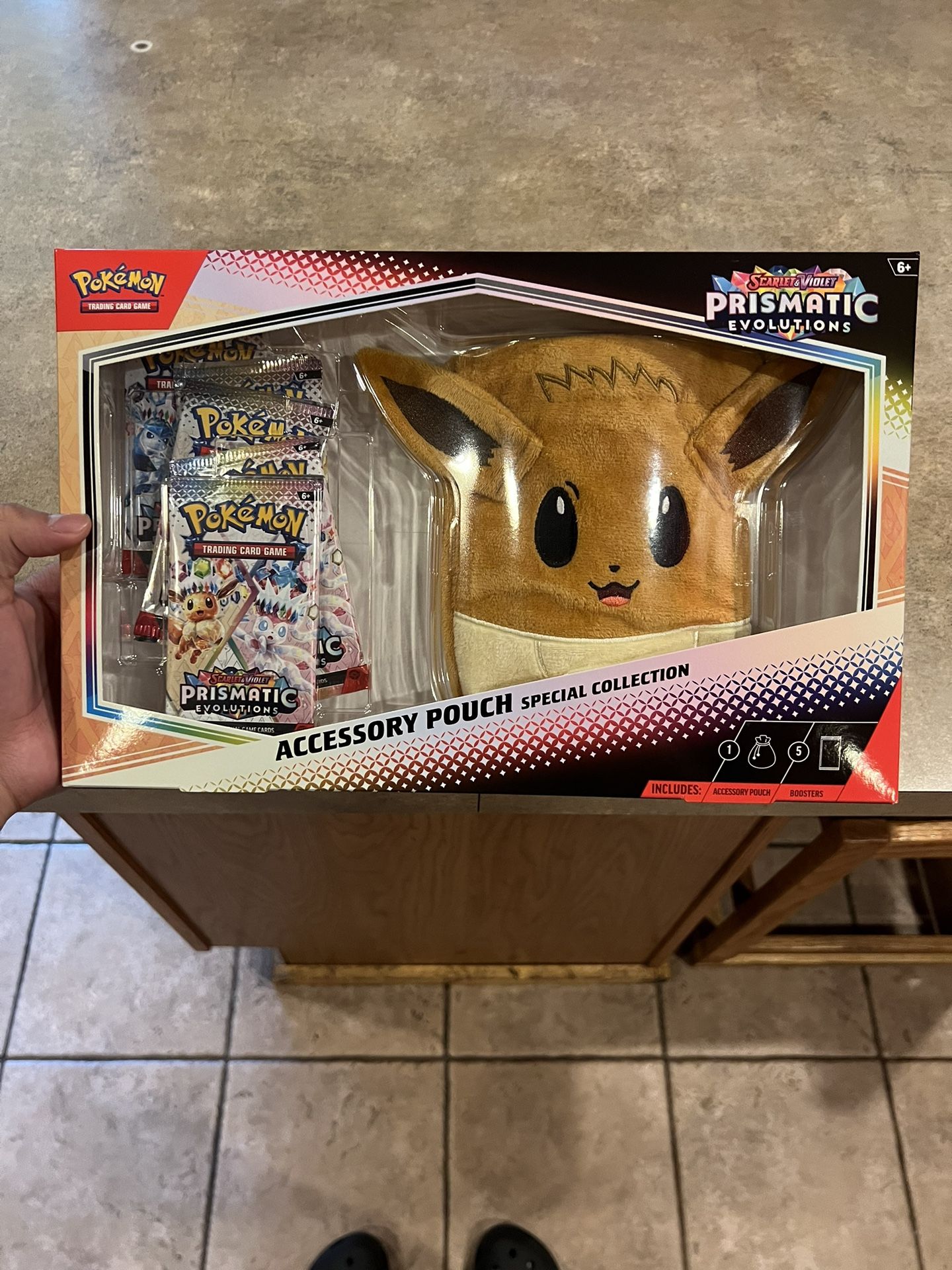 Pokemon Prismatic Evolution Pouch Collection