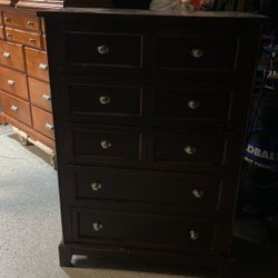 Free Dresser